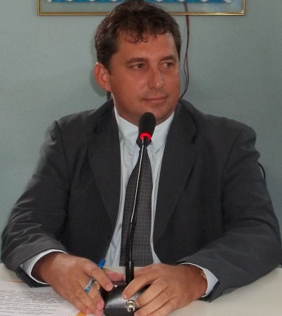 Vereador Airton Oliveira Sousa ( PMDB)